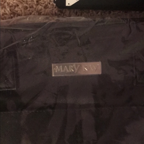 Mary Kay Starter Kit!💗 - Picture 8 of 8